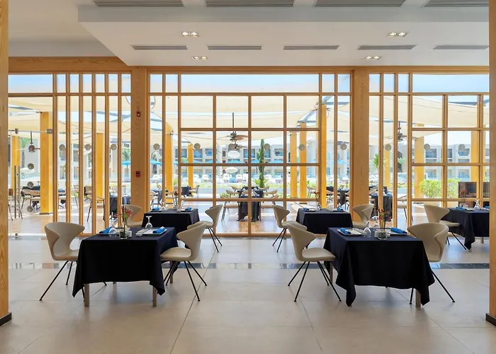 Cleopatra Luxury - Adults Only 16 Years 5* Sharm el-Sheikh